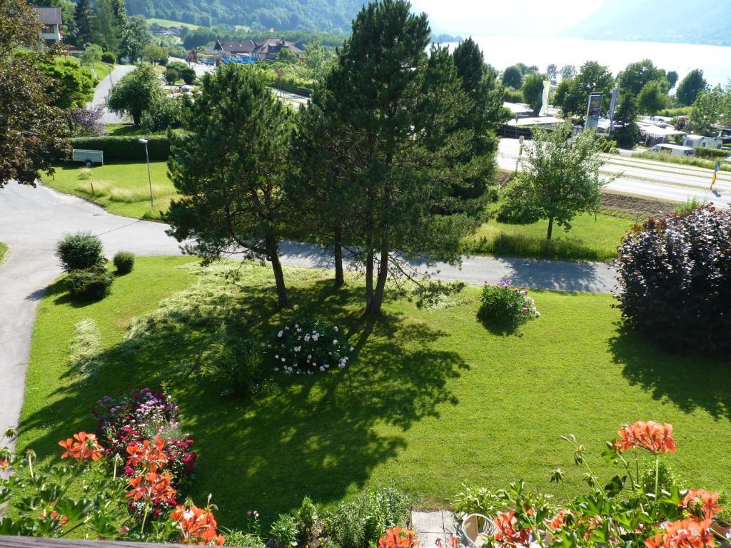 Pension Broenimann Ossiach Bagian luar foto